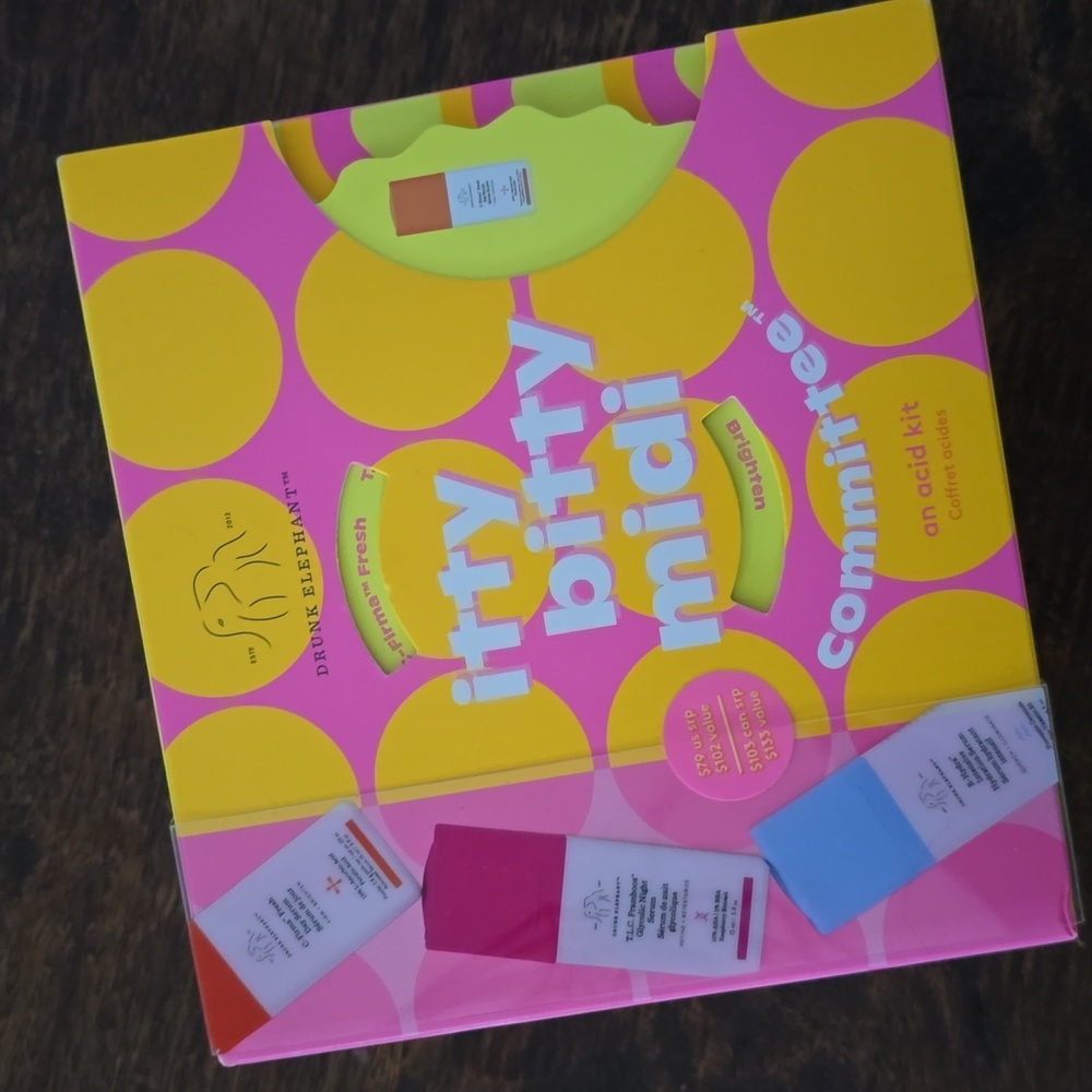 Drunk Elephant the itty bitty midi committee skincare set BNIB - Picture 4 of 5